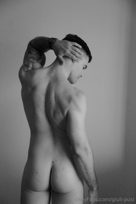 Chulo95 pornstar erotic pic