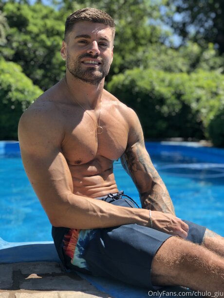 Chulo95 exclusive model image