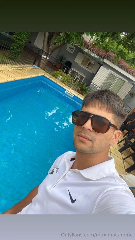 Maximocandric erotic pornstar pictures