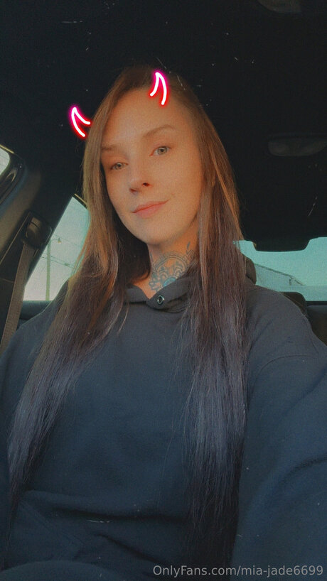 Mia Jade6699 high quality pornstar photos