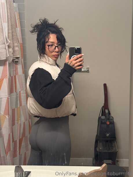 Yoursecretrito star sex images