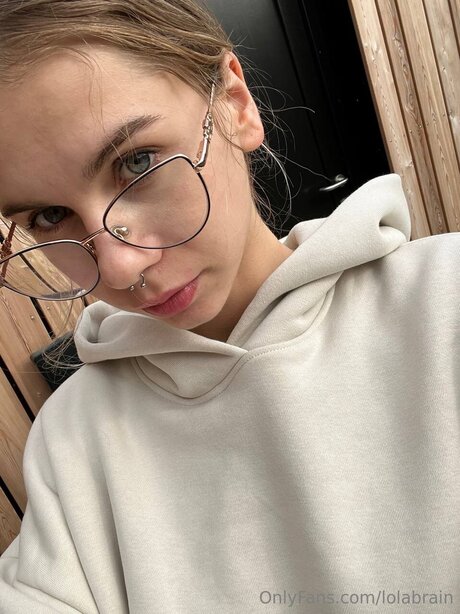 Lolabrain pornstar art pic