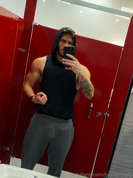 Gunterbody star pretty img