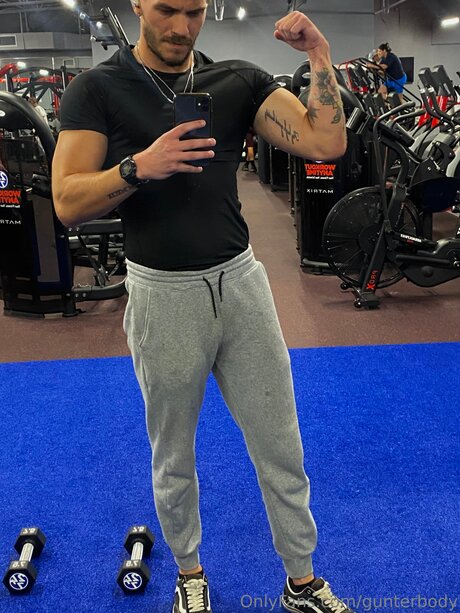 Gunterbody nude pornstar archive