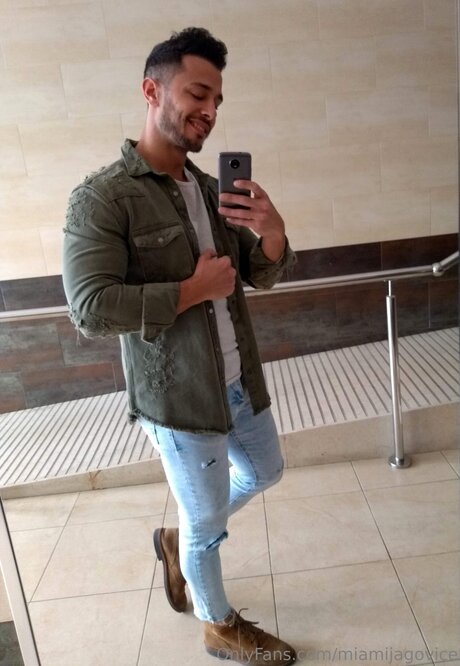 Miamijagovice beautiful model pic