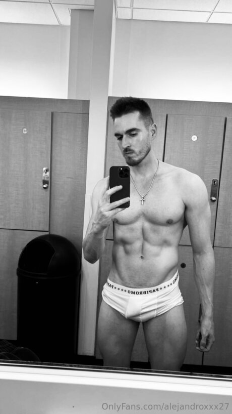 Alejandroxxx27 model nudes archive