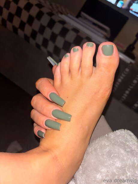 Eva Dreamvip art model photo