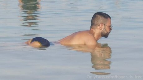 Hot Tl Vip star exclusive pictures