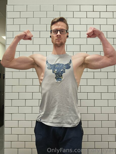 Cory Ryan star art pic