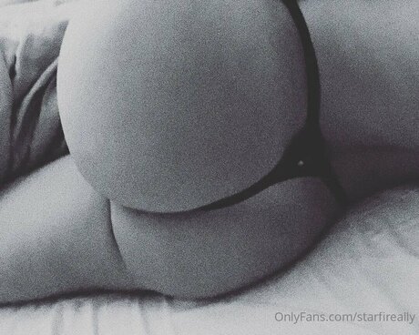 Starfireally free model pic