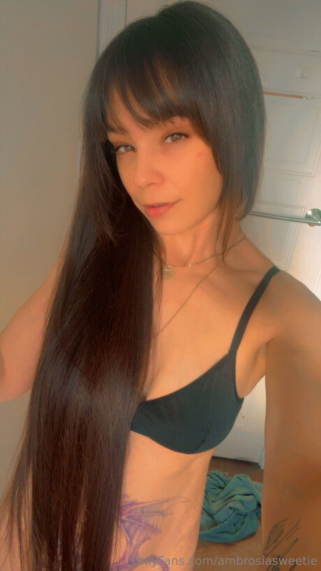 Ambrosiasweetie perfect model pictures