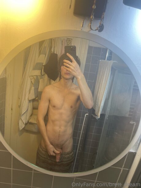 Brett Dream pretty model pics