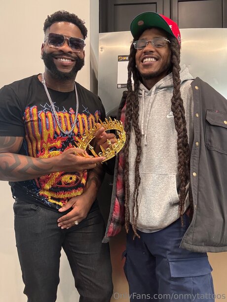 Onmytattoos nude model gallery