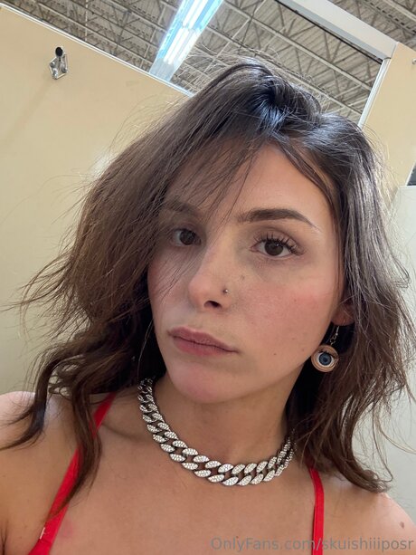 Skuishiiiposr erotic model img