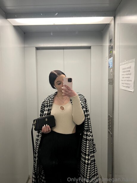 Babymegaan model top gallery