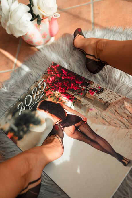 Sophisticatedseduction naked pornstar gallery