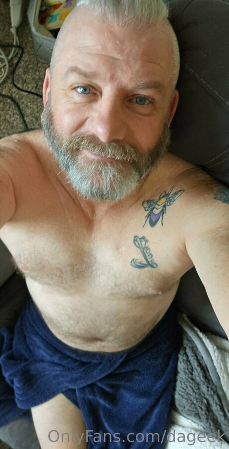 Dageek xxx pornstar photos