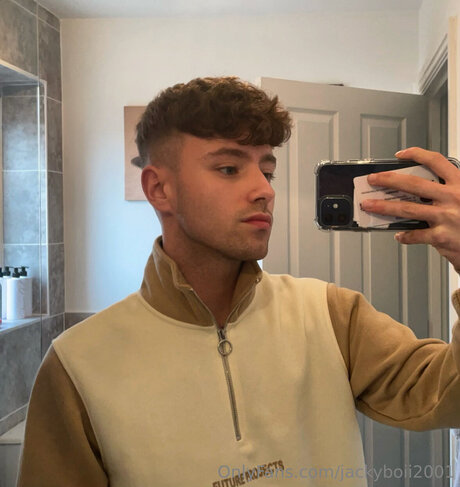 Jackyboii2001 sexy pornstar photo