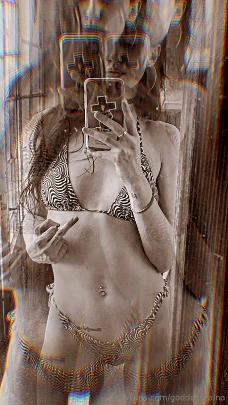 Goddesszaina model pic