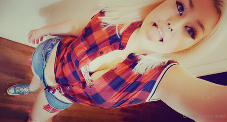 Kitti69 high quality model pictures
