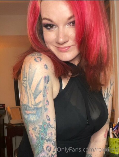 Roxxired model perfect pics