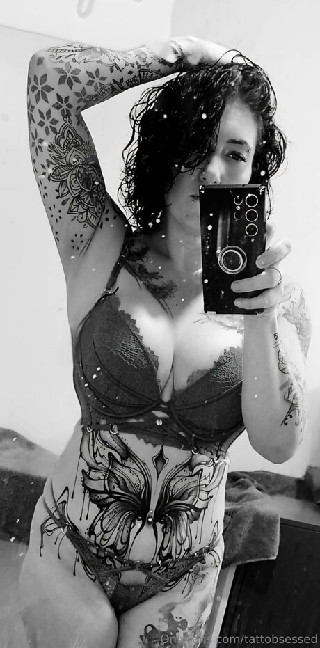 Tattobsessed naked actress photo