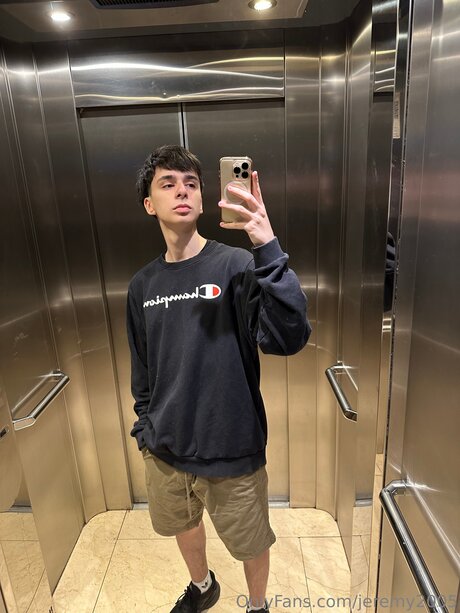 Jeremy2005 model high quality images