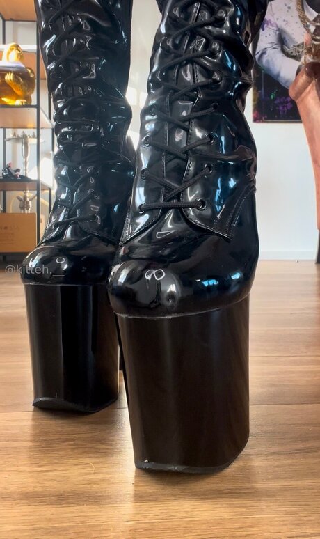 Kitteh Official porn actress photo