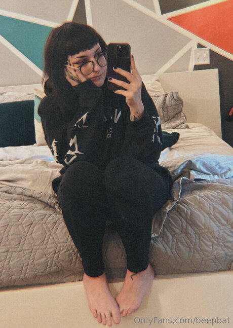 Beepbat sexy pornstar pic