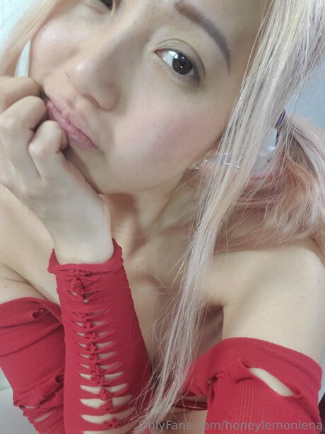 Honeylemonlena pornstar high quality gallery