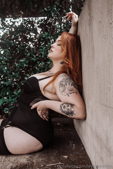 Ivyyraeefree star nudes photo