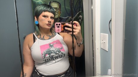 Lydiainthebones best model picture