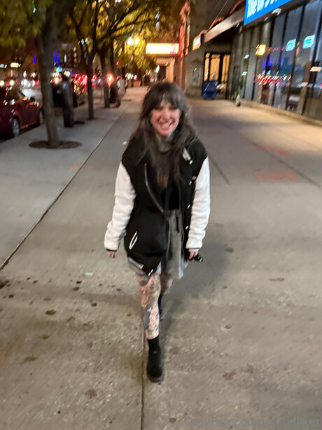 Clitylitter model erotic pictures