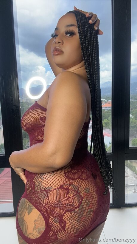 Benzyyy xxx model gallery