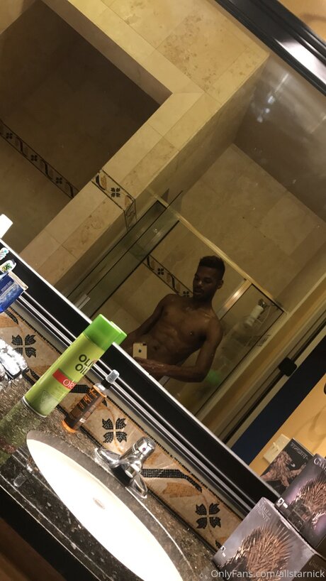 Allstarnick nude star img