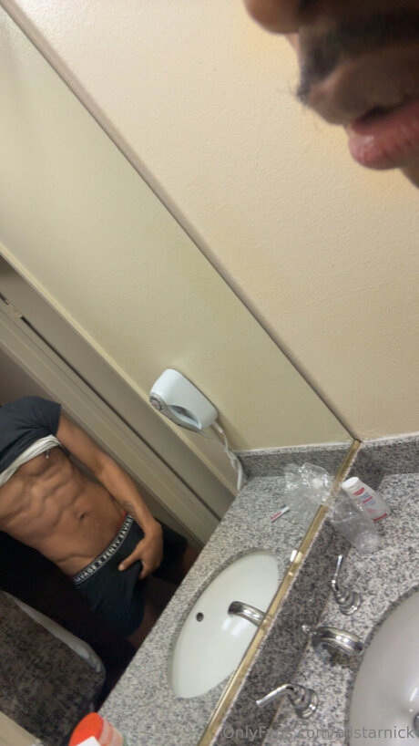 Allstarnick model adult pictures