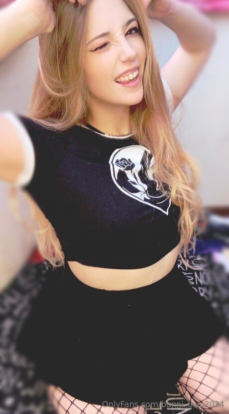 Bunni Uwu2024 model pretty image