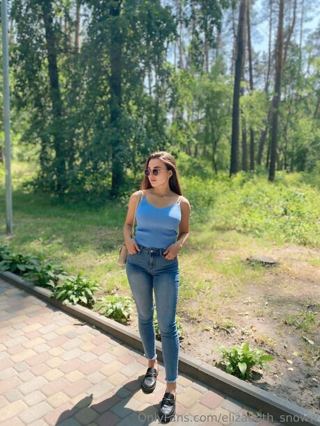 Elizabeth Dreamm pornographic star photos