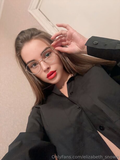 Elizabeth Dreamm pornstar high quality pics