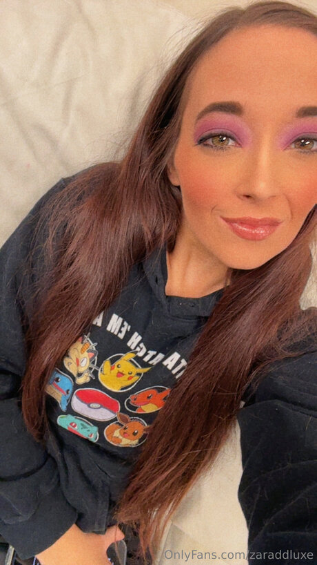 Zaraddluxe top star galleries