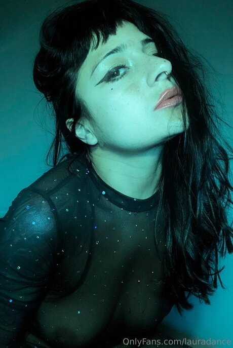 Lauradance pornstar sex image