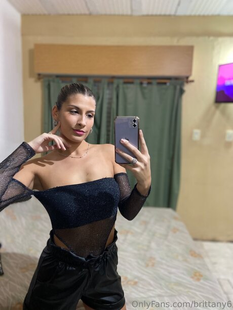 Brittany6 pornstar hd photos