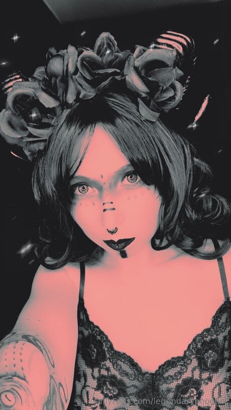 arab slut onlyfans art naked img