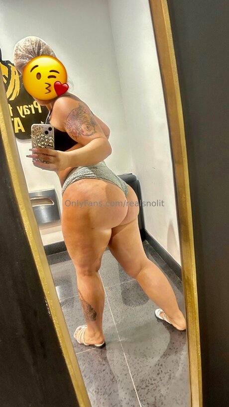 Realsnolit sexy pornstar galleries