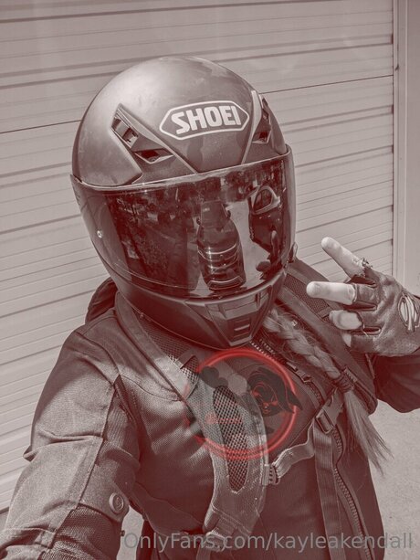 Kayleakendall sexy actress images