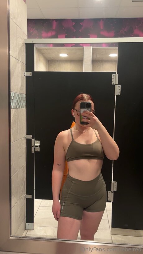 Rebelred nude pornstar pic