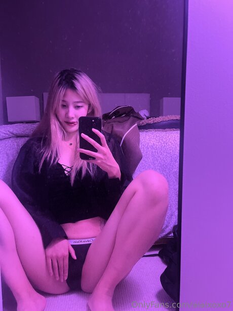 Aiaixoxo7 hd pornstar gallery