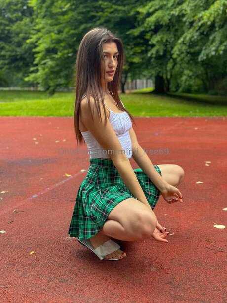 Mimi Free69 porn model galleries