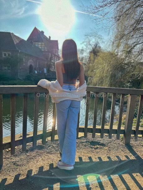 Mimi Free69 model nude pictures