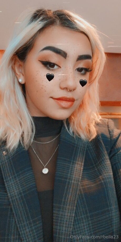 Rbella23 model perfect picture